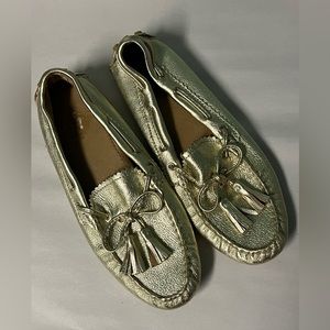 Coach Gold Loafer Shoes Women’s Sz 7 tassels preppy academia